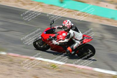 media/Oct-15-2022-TrackXperience (Sat) [[8f70b8b0be]]/Group 2/session 4 turn 1/